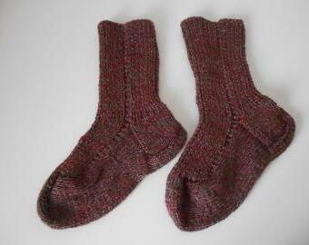 Ručně pletené ponožky s vlnou 48-49